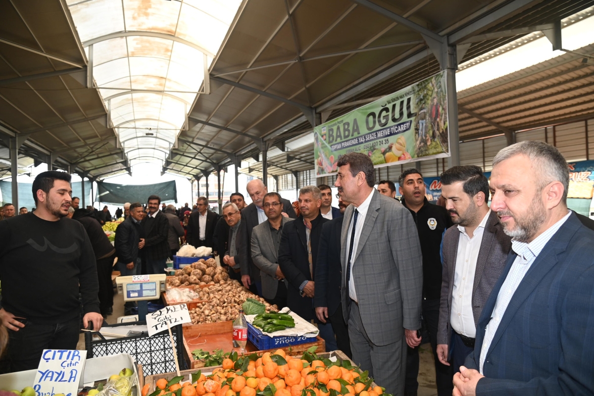 Başkan Kılınç Cumhur İttifakı Olarak Pazar Esnafını Ziyaret etti.