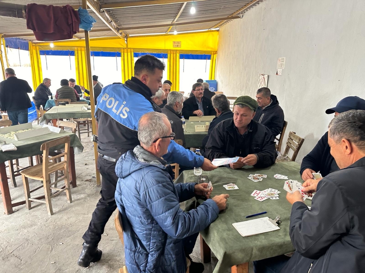 Anamur’da Polis Vatandaşı Telefon Dolandırıcılığına Karşı Uyardı..