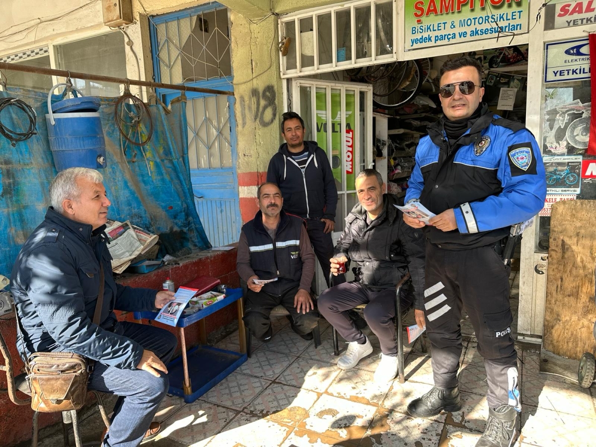 Anamur’da Polis Vatandaşı Telefon Dolandırıcılığına Karşı Uyardı..