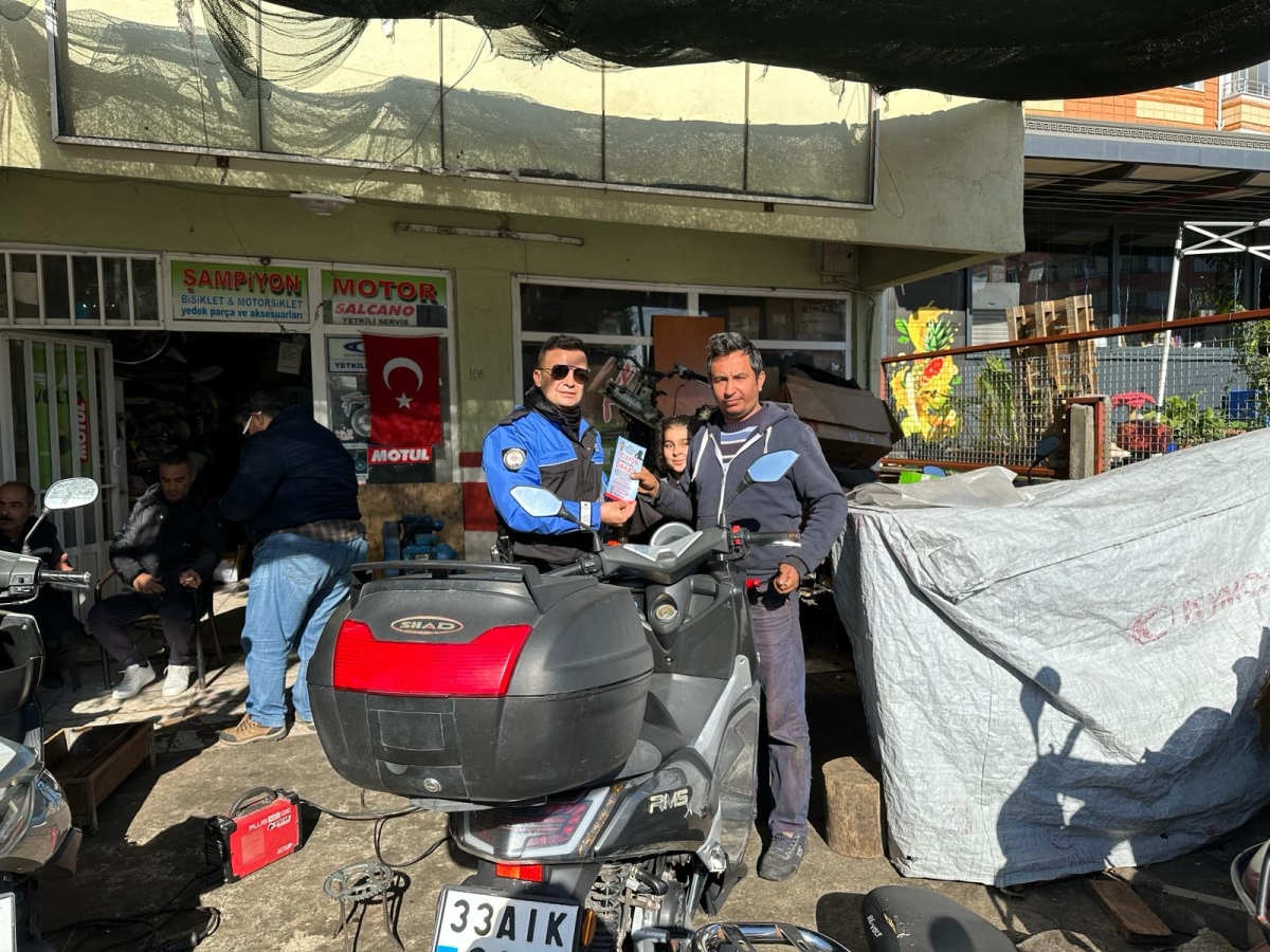 Anamur’da Polis Vatandaşı Telefon Dolandırıcılığına Karşı Uyardı..
