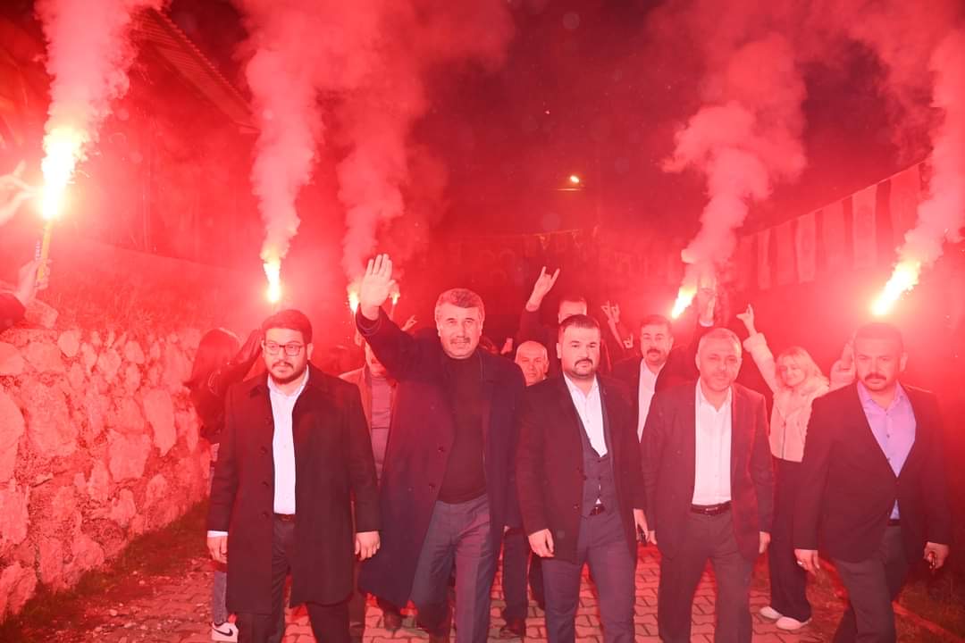 Başkan Kılınç Kesintisiz hizmet için  5 Yıl 