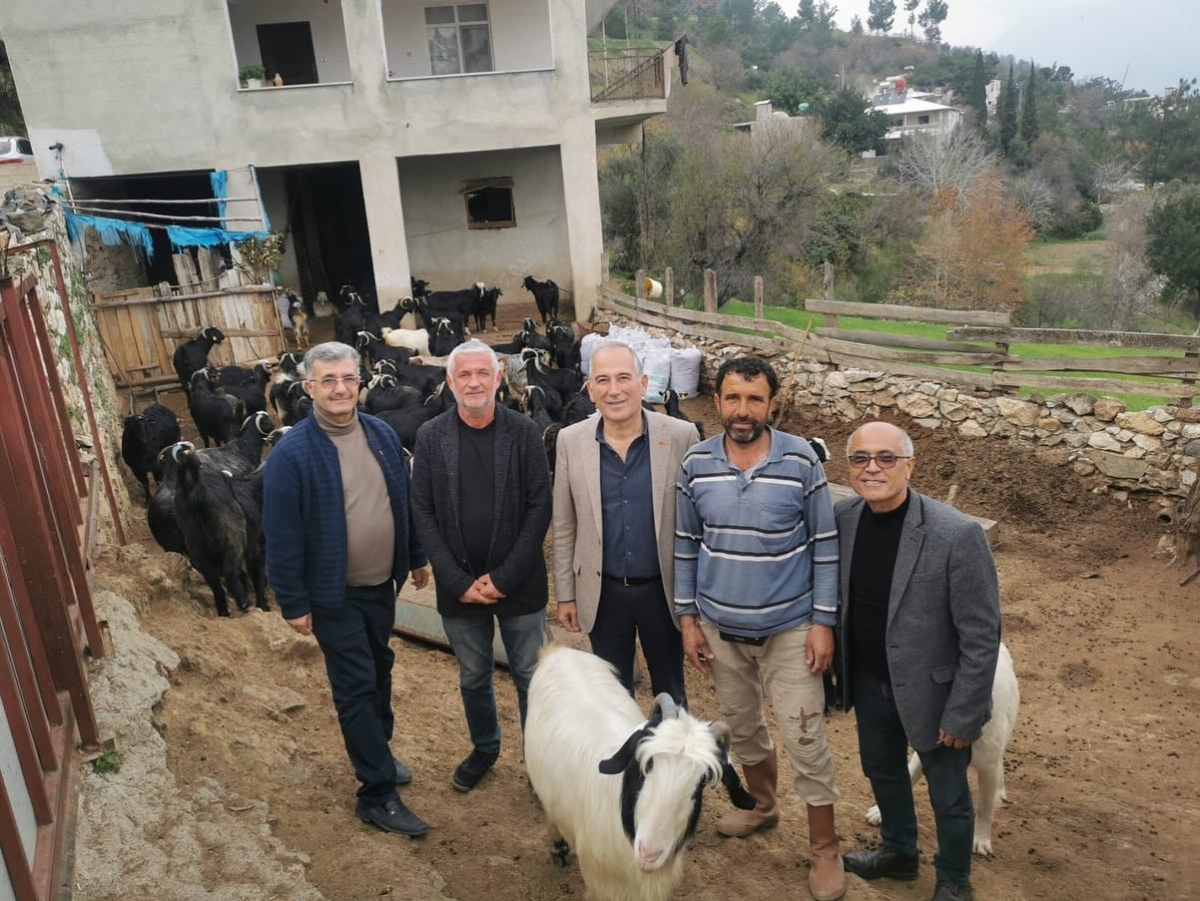CHP Anamur Belediye Başkan Adayı Durmuş Deniz Gönüller kazanmaya devam ediyor.