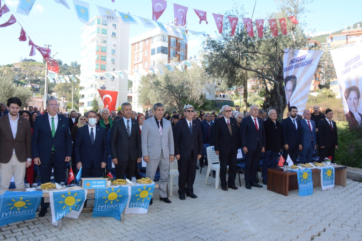 İYİ Parti Anamur İlçe Başkanlığı Adayını Tanıttı..