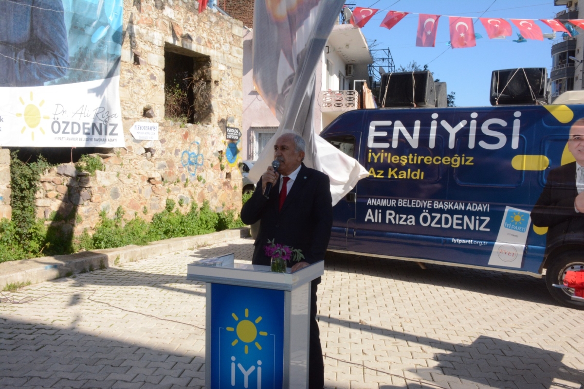 İYİ Parti Anamur İlçe Başkanlığı Adayını Tanıttı..