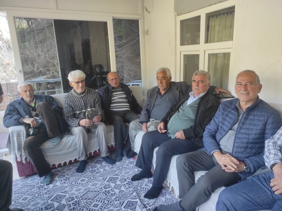 Durmuş Deniz; Ektiğinin hasadını biçiyor..