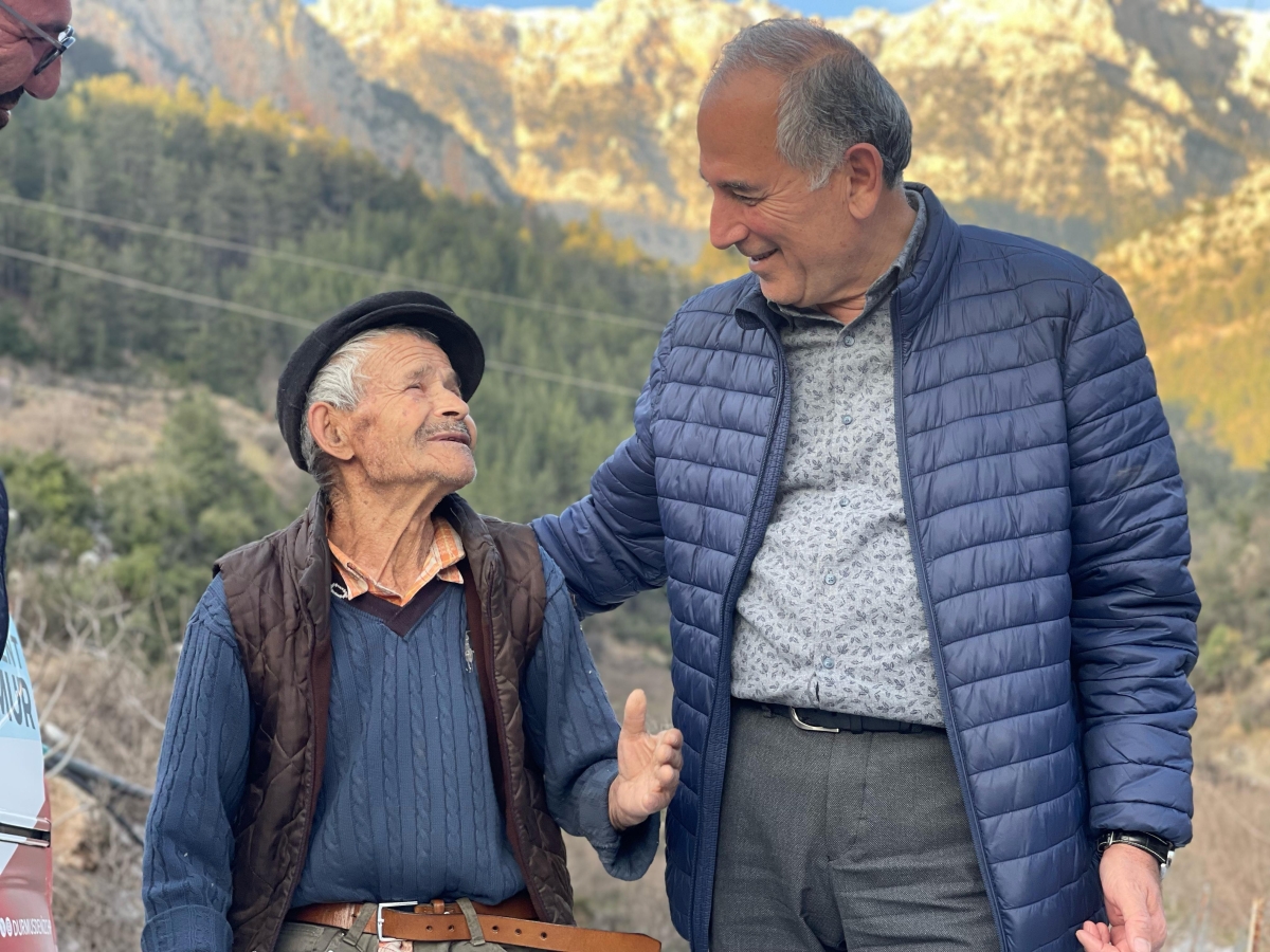 Durmuş Deniz; Ektiğinin hasadını biçiyor..