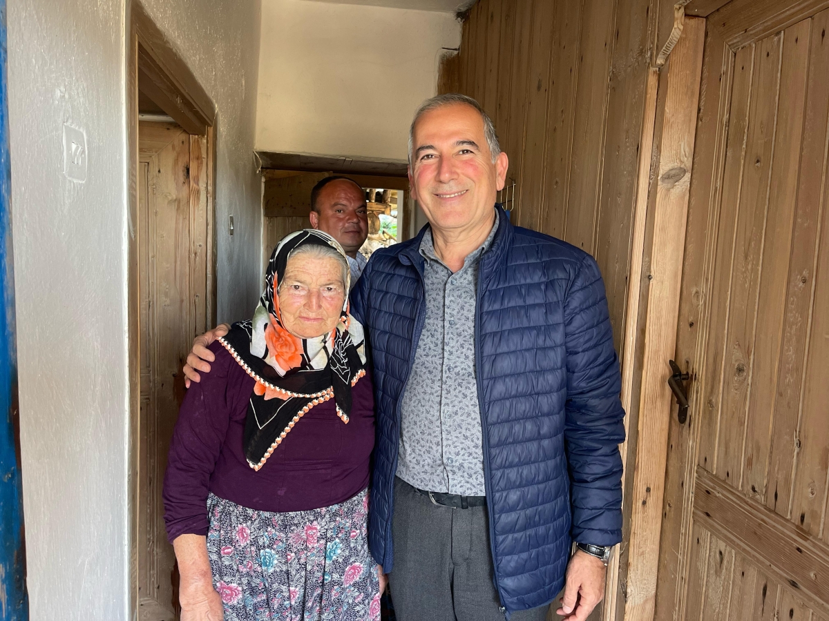 Durmuş Deniz; Ektiğinin hasadını biçiyor..