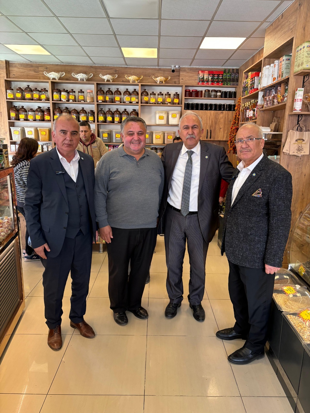 İYİ Parti Anamur’da Tam Kadro Sahada