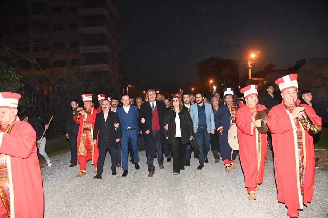 Bahçelievler Mahallesi’nde Miting Gibi Karşılama
