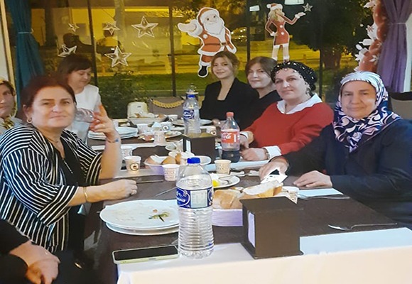 Geliri Sokak Hayvanlarına Kullanılmak Üzere Yemek Düzenlendi..