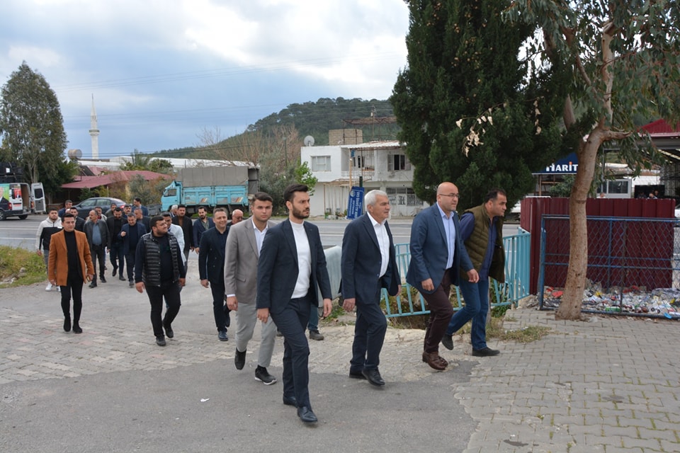 Cumhur İttifakı Adayı Mustafa ÇETİNKAYA’dan Bozyazı D-400’de Esnaf Ziyareti..