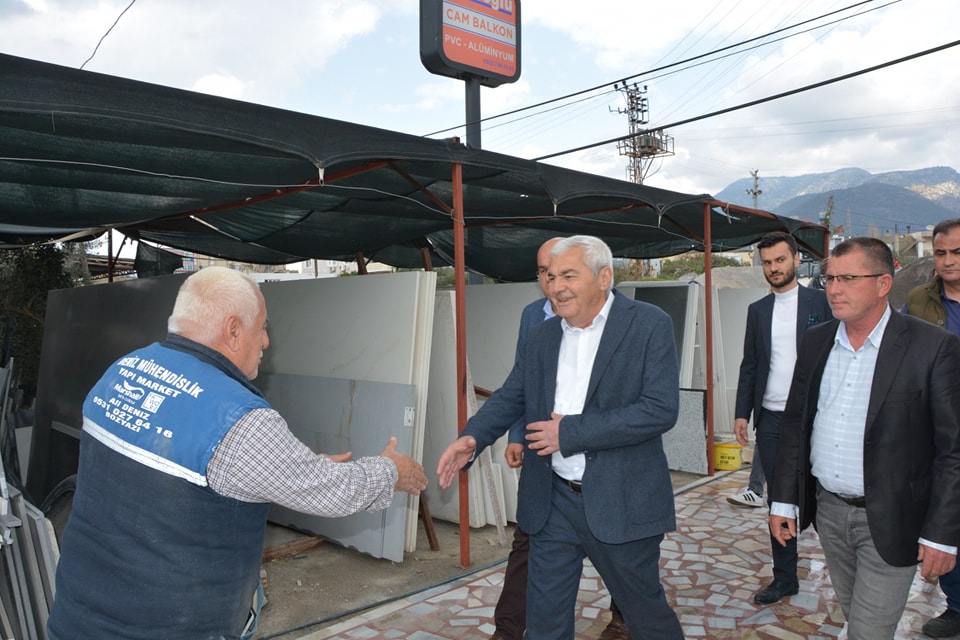Cumhur İttifakı Adayı Mustafa ÇETİNKAYA’dan Bozyazı D-400’de Esnaf Ziyareti..
