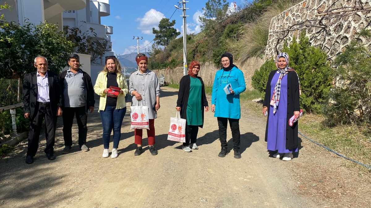 Cumhur İttifakı Bozyazı Belediye Meclis Üyesi Adayları Dört Koldan Saha Çalışması Yapıyor..