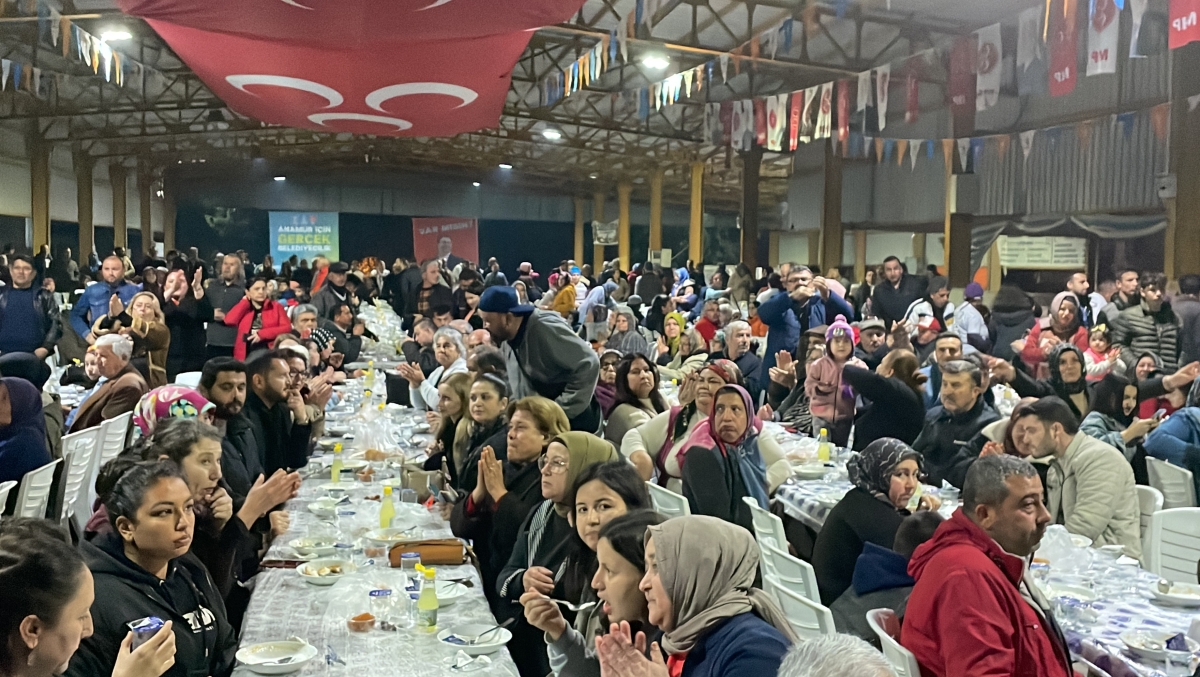 Hidayet Kılınç’a Miting Havasında Karşılama..