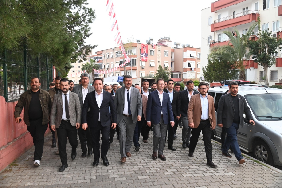 Anamur Belediye Başkanı Hidayet Kılınç Zaferini İlan Etti