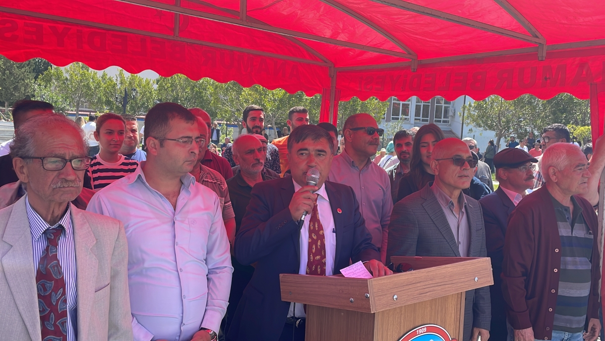 Anamur Belediye Başkanı Durmuş Deniz Belediyeyi Devraldı..