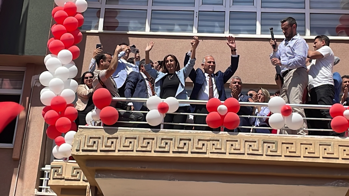Anamur Belediye Başkanı Durmuş Deniz Belediyeyi Devraldı..