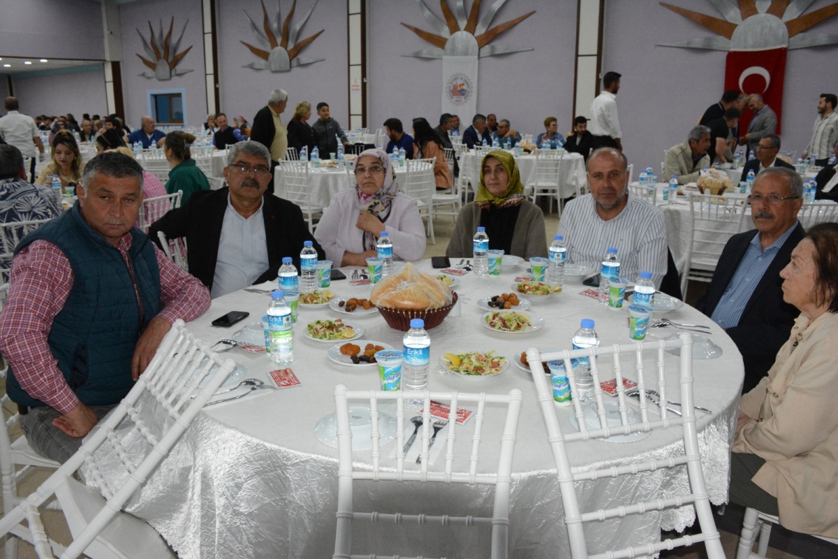 Anamur Ticaret ve Sanayi Odası İftar Yemeği Düzenledi..