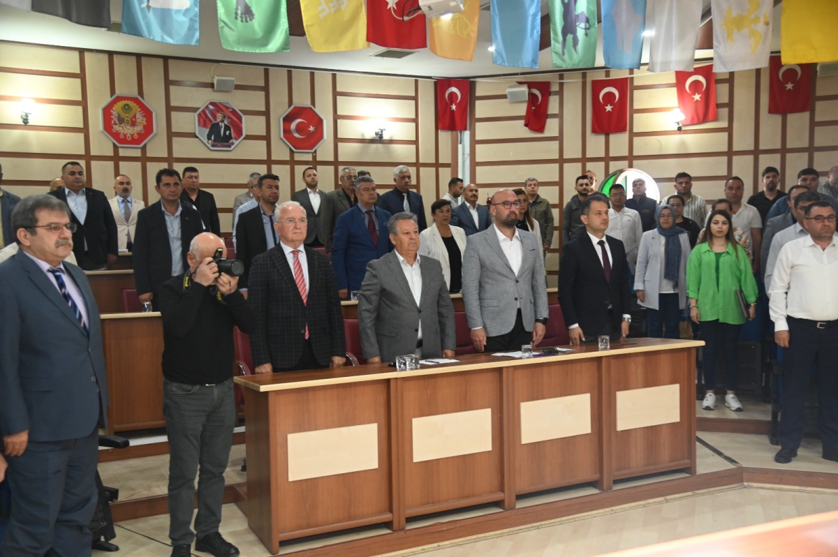 Anamur Belediye Meclisi Belediye Başkanı Durmuş Deniz’in Başkanlığında Toplandı..
