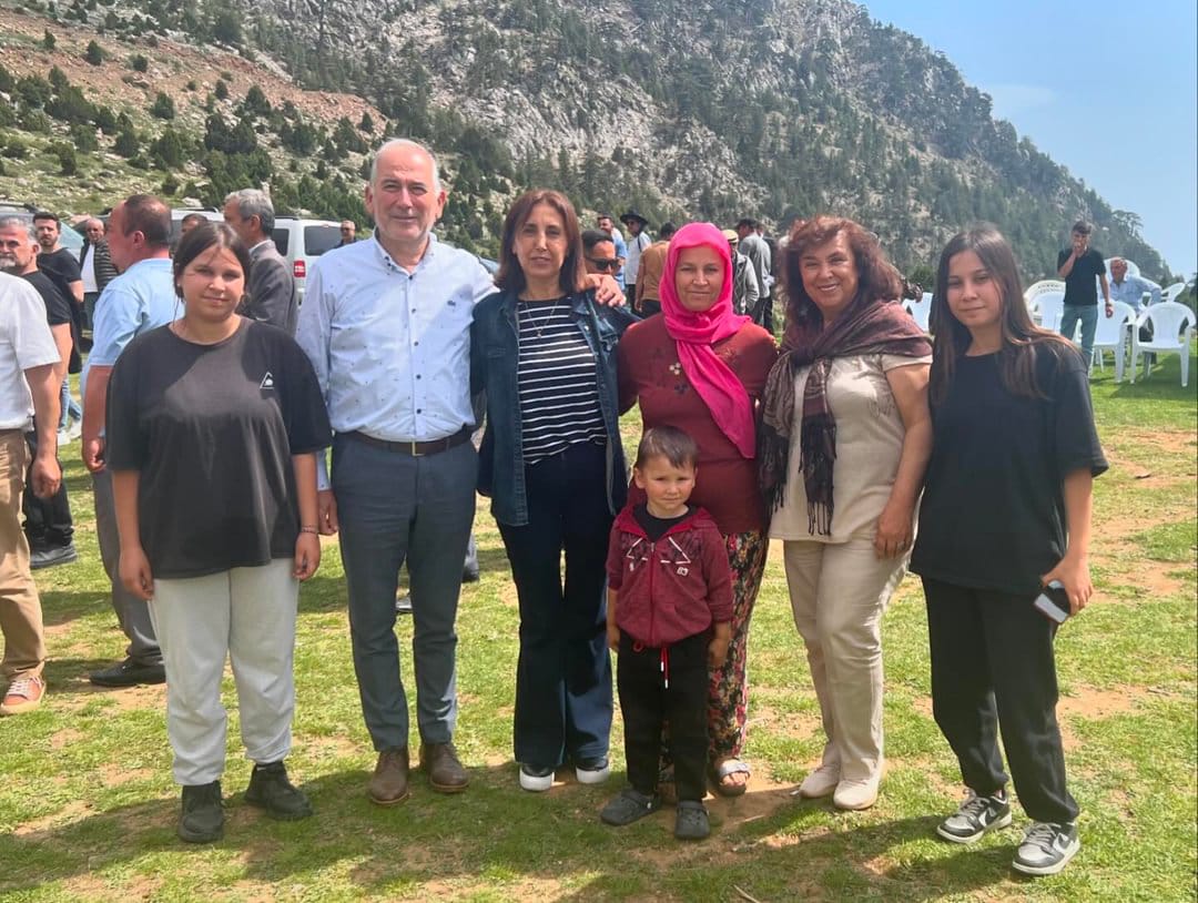 Anamur ve Gazipaşa Mahalle Muhtarlarından Belediyelere Teşekkür Etkinliği..