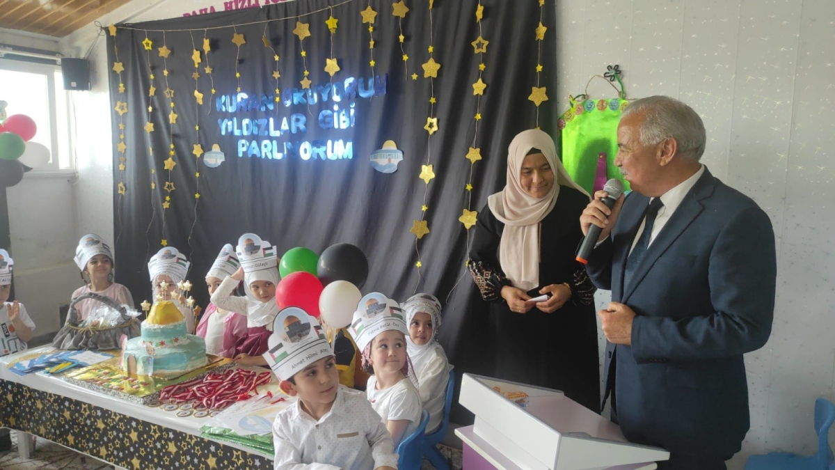 Anamur’da Minikler Kur’an’a Geçmenin Sevincini Yaşadı