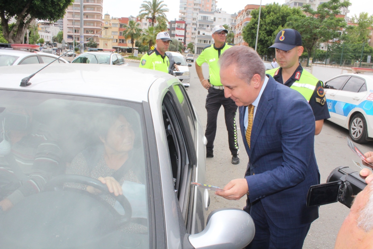 Anamur’da “Hayatla Yarışılmaz” Mottosuyla Trafik Etkinliği düzenlendi.