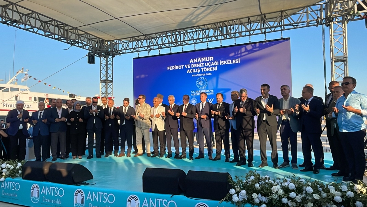 Anamur Feribot ve Deniz Uçağı İskelesi Törenle Açıldı..