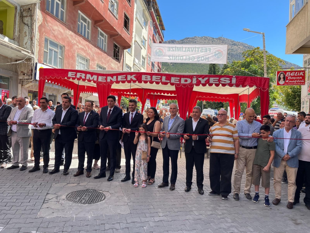 Başkan DENİZ, Ermenek 28. Taşeli Kültür Sanat ve Sıla Festivali’ne katıldı.