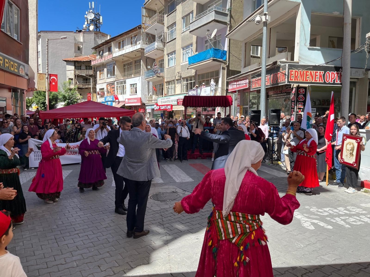 Başkan DENİZ, Ermenek 28. Taşeli Kültür Sanat ve Sıla Festivali’ne katıldı.