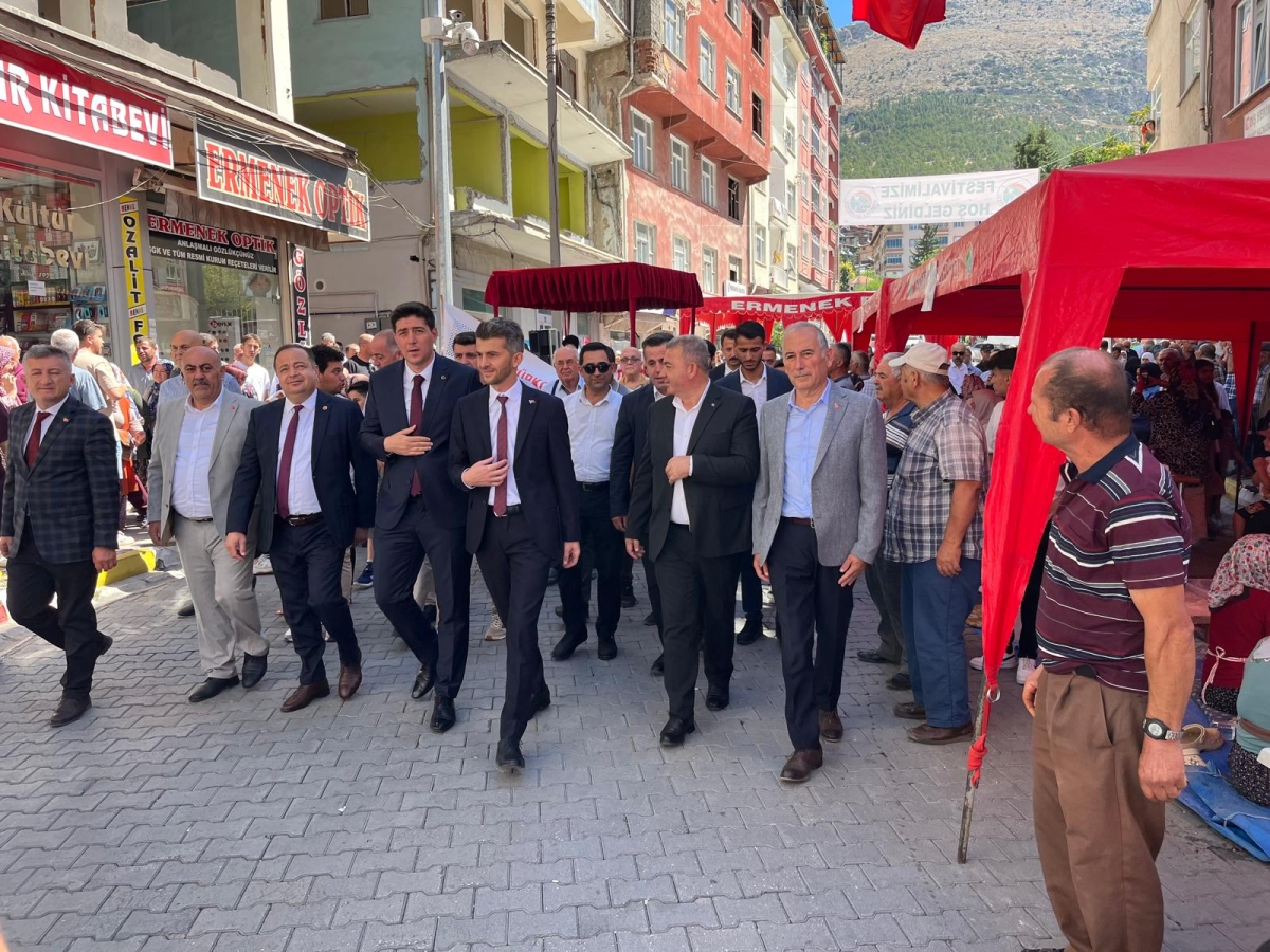 Başkan DENİZ, Ermenek 28. Taşeli Kültür Sanat ve Sıla Festivali’ne katıldı.
