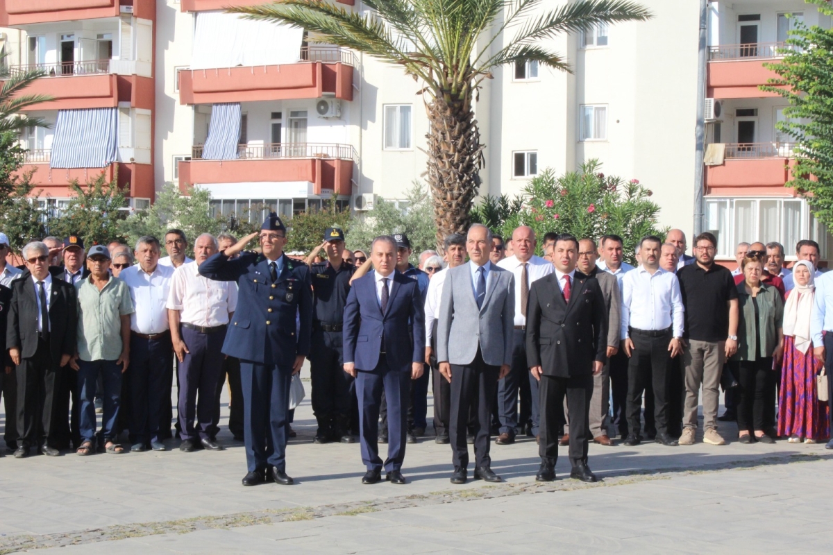 19 Eylül Gaziler Günü İlçemizde Çelenk Sunma Töreni ile Kutlandı
