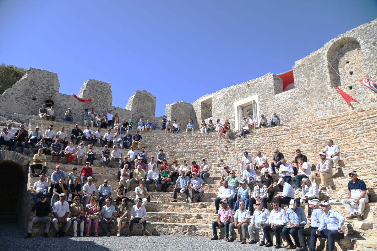 Anamur Belediye Meclisi 2000 Yllık Odeon’da Toplandı.