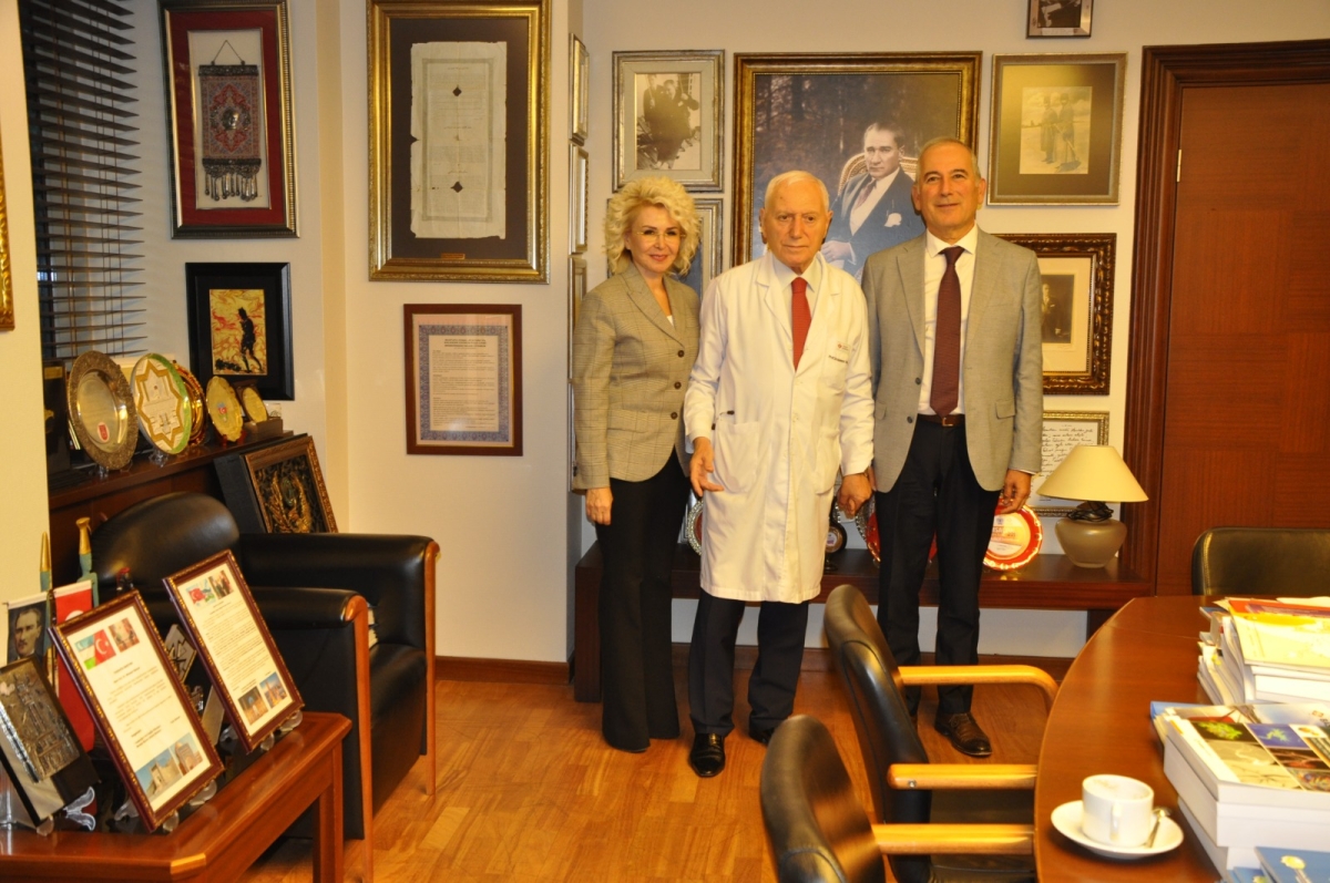 Başkan DENİZ’den Prof.Dr. Haberal’a Ziyaret ve Kutlama..