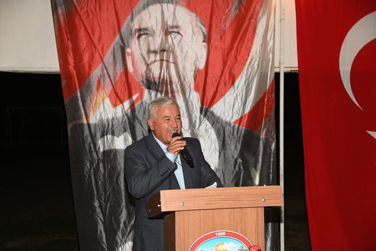 Anamur Belediye Başkanı Durmuş Deniz Muhtarlarla Bir Araya Geldi. 