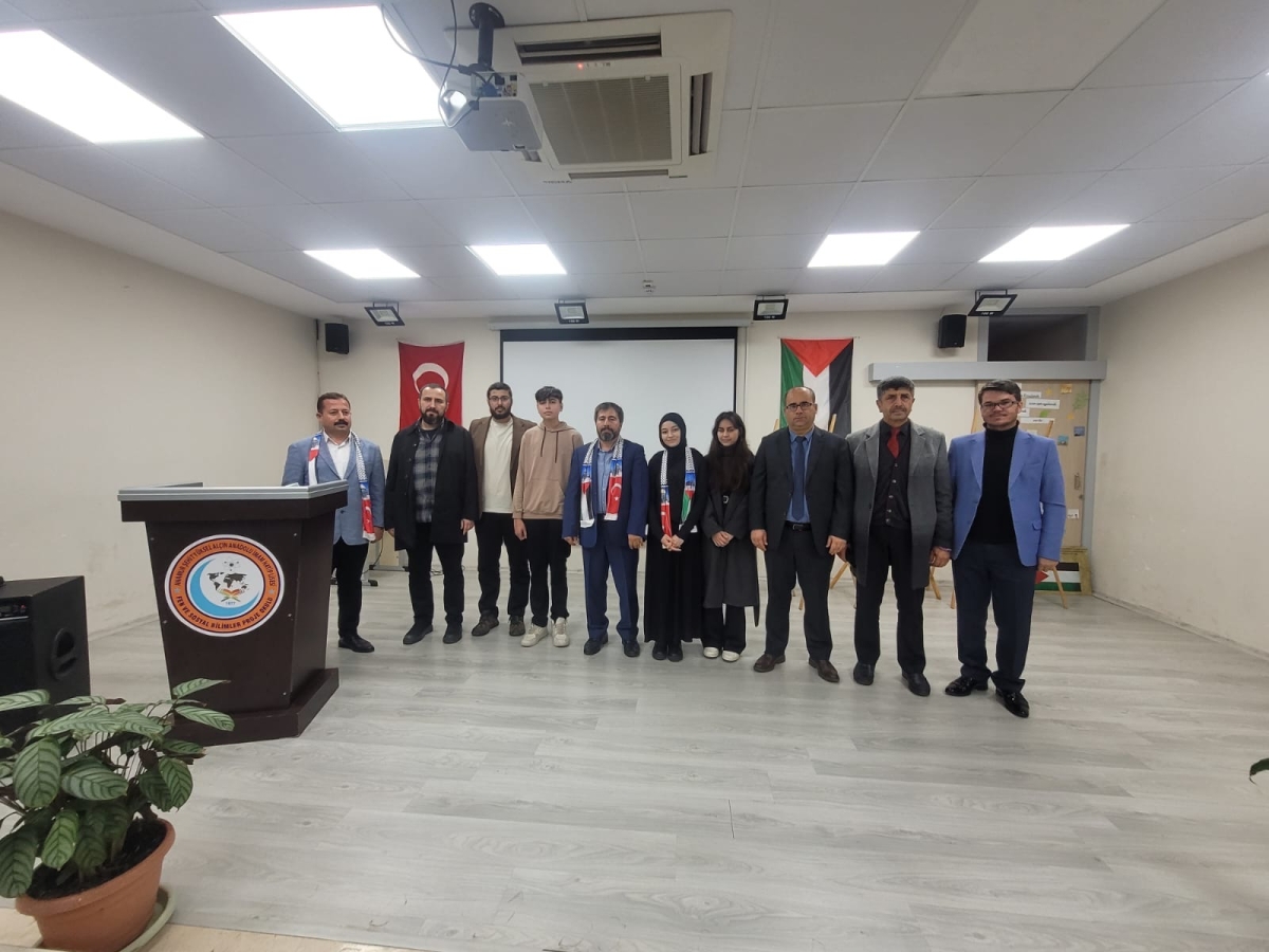 Anamur İmam Hatip Lisesi Gazze’ye destrk için Kermes