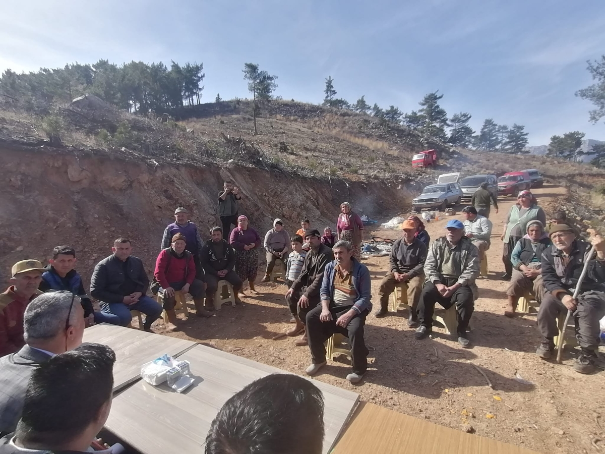 Anamur’da Kırsal Mahallelerde Orman Yangınını Önlemek Üzere Toplantılar Ypılıyor..