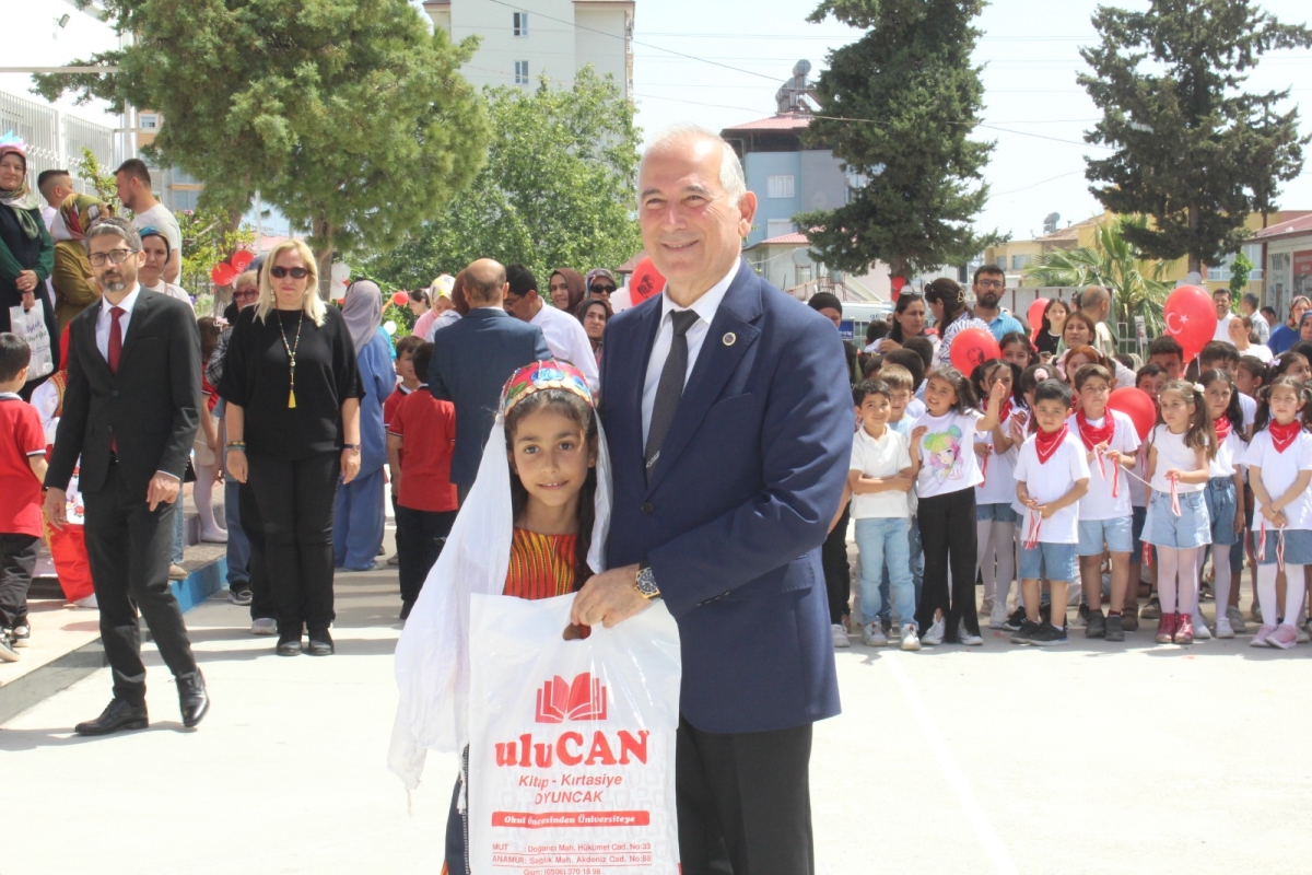 23 Nisan Ulusal Egemenlik ve Çocuk Bayramı Anamur’da Coşkuyla Kutlandı