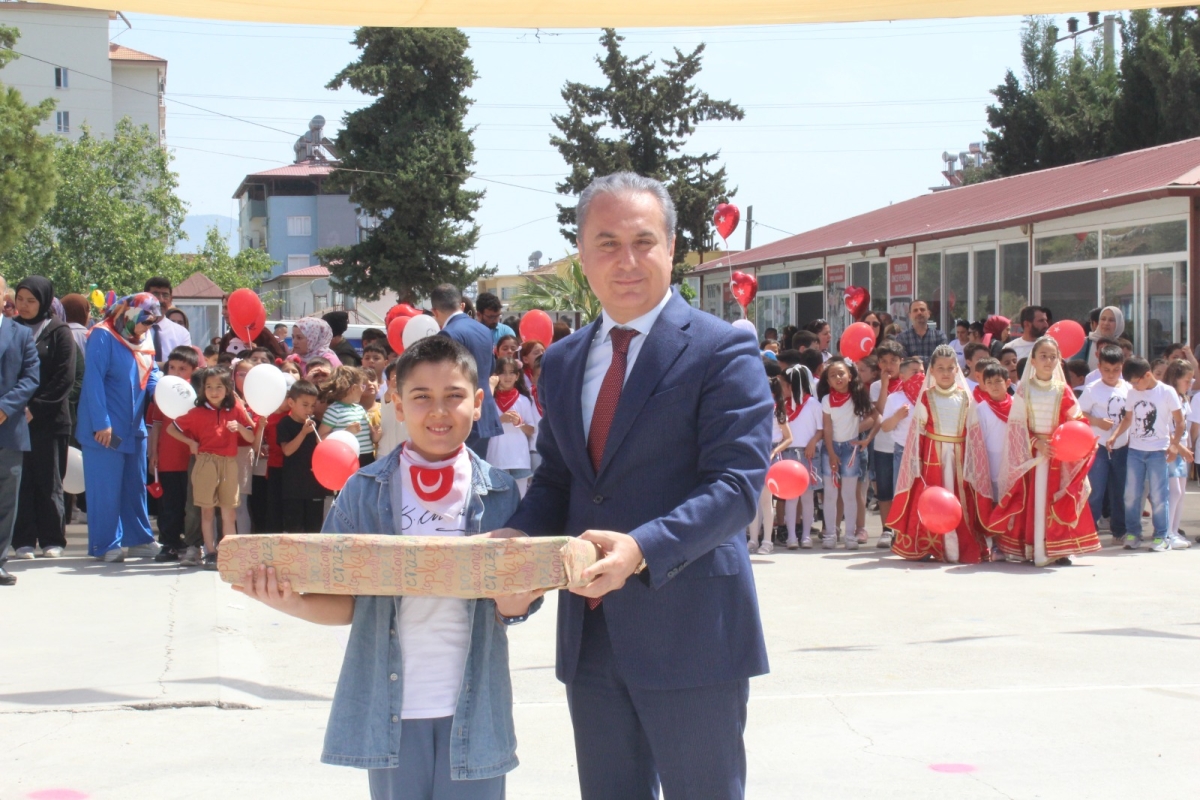 23 Nisan Ulusal Egemenlik ve Çocuk Bayramı Anamur’da Coşkuyla Kutlandı