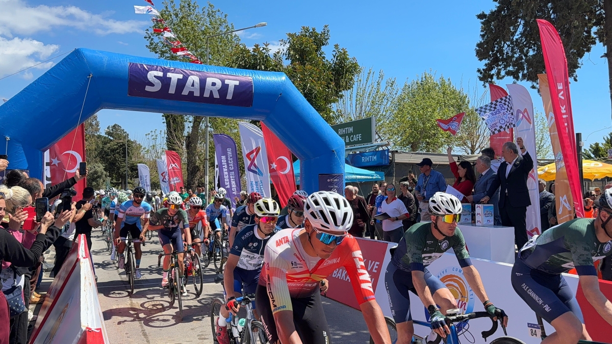 Tour of Mersin’in İlk Etabı Anamur’dan Start Aldı