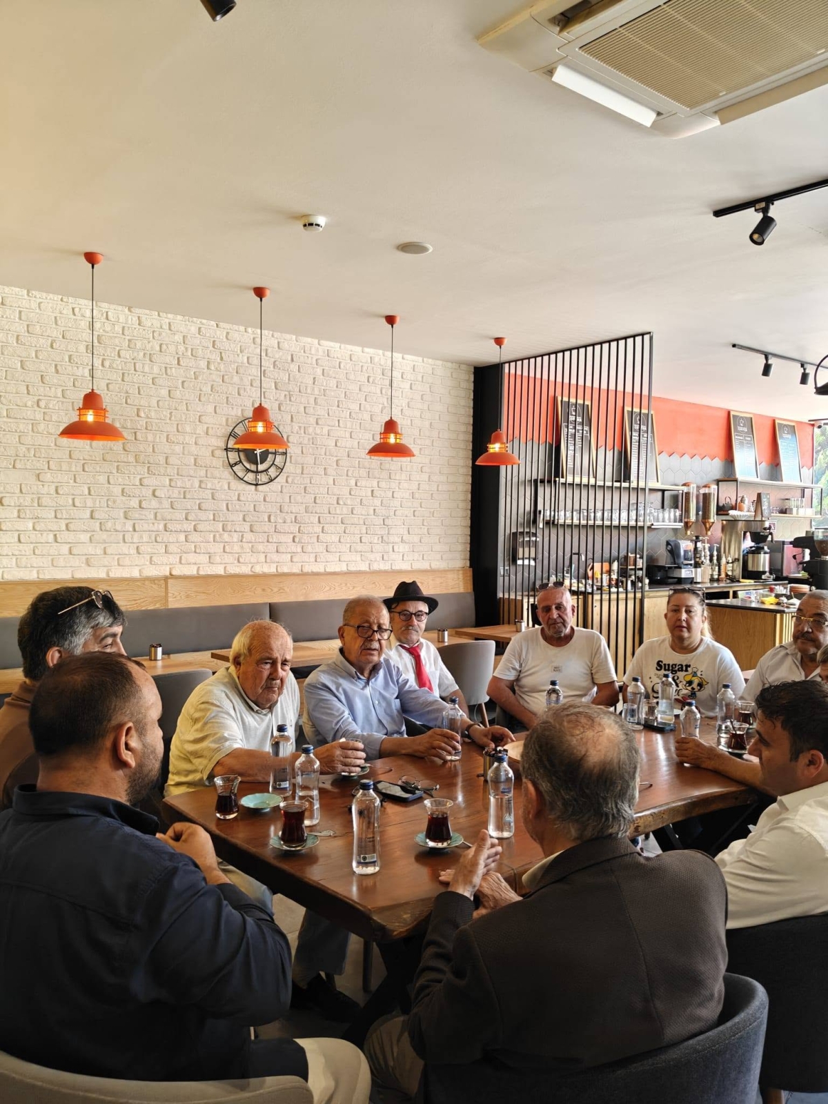Demokrat Parti GİK Üyesi Cevheri Anamur’da Teşkilatla Buluştu..