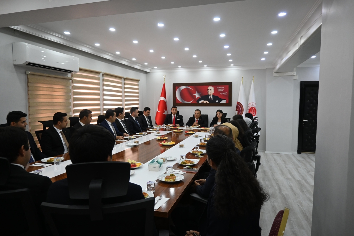 HSK 2. Daire Üyesi Prof. Dr. Çetin Arslan, Anamur Adliyesini ziyaret etti
