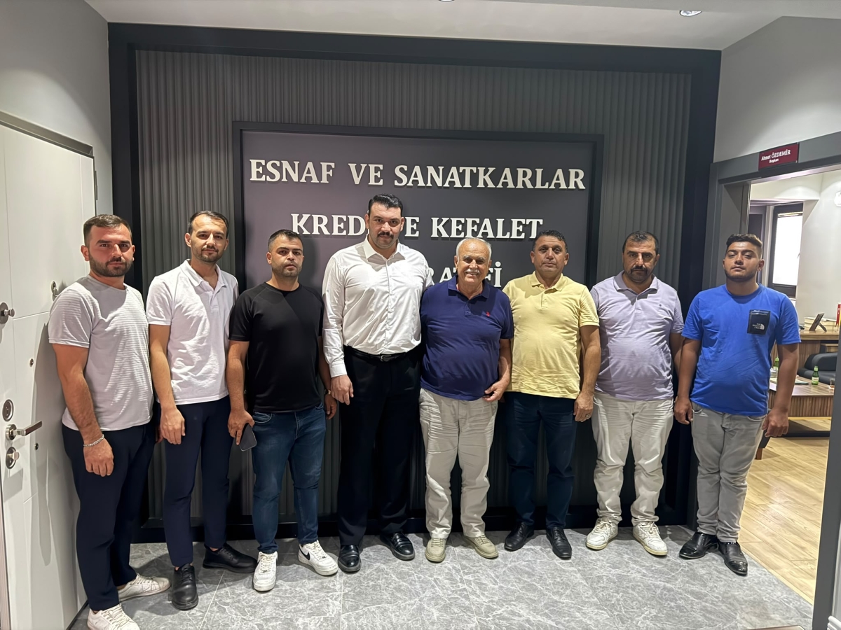 Ülkü Ocakları’ndan Esnaf Kefalet Kooperatifi’ne Ziyaret