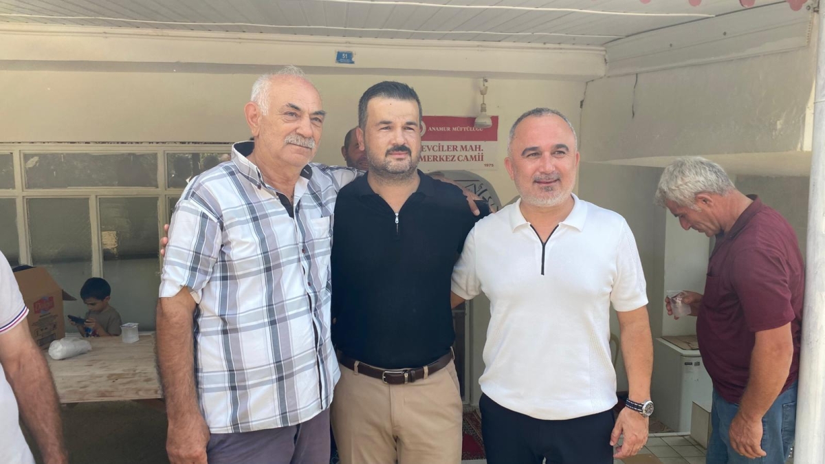 MHP Anamur Teşkilatı Evciler Mahallesi’nde Vatandaşlarla Buluştu