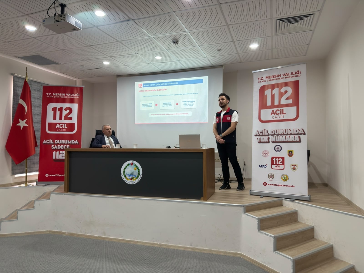 Anamur’da Muhtarlara 112 Acil Çağrı Merkezi Bilgilendirmesi Yapıldı..
