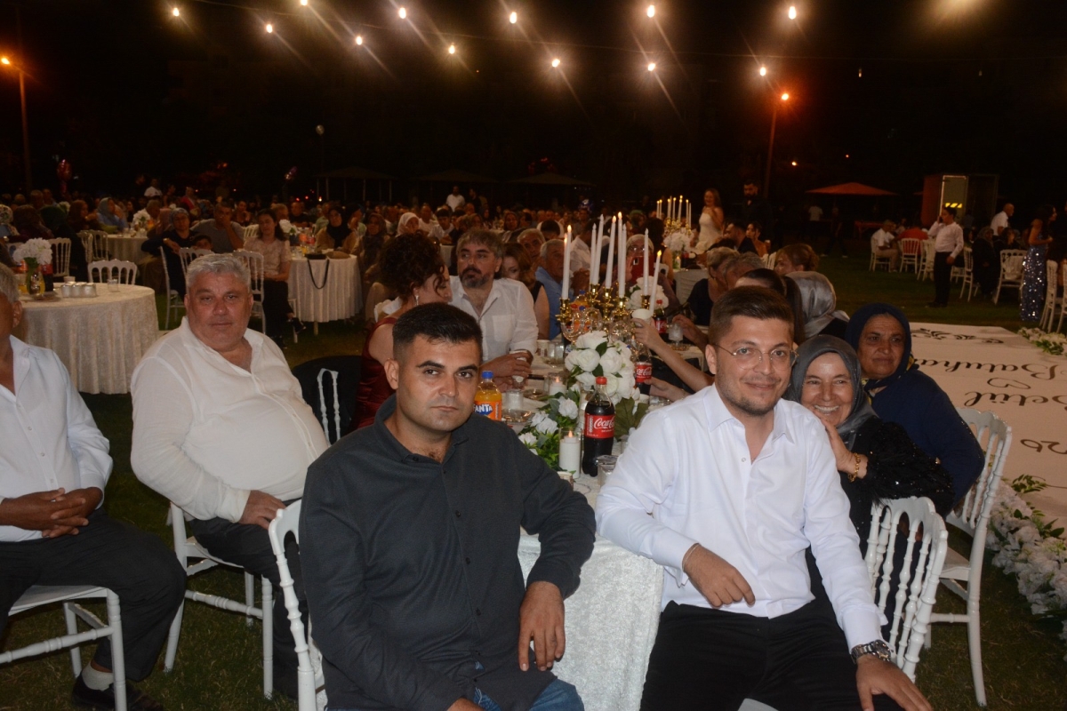 Anamur’da Betül ve Batuhan Çiftinin Mutluluğu Görkemli Düğünle Taçlandı..