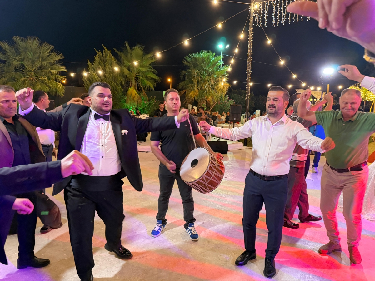 SEVGİ VE EREN’İN MUTLULUĞA YELKEN AÇTI, KILINÇ VE KODAL AİLELERİ MUTLU GÜNDE BİRLEŞTİ..