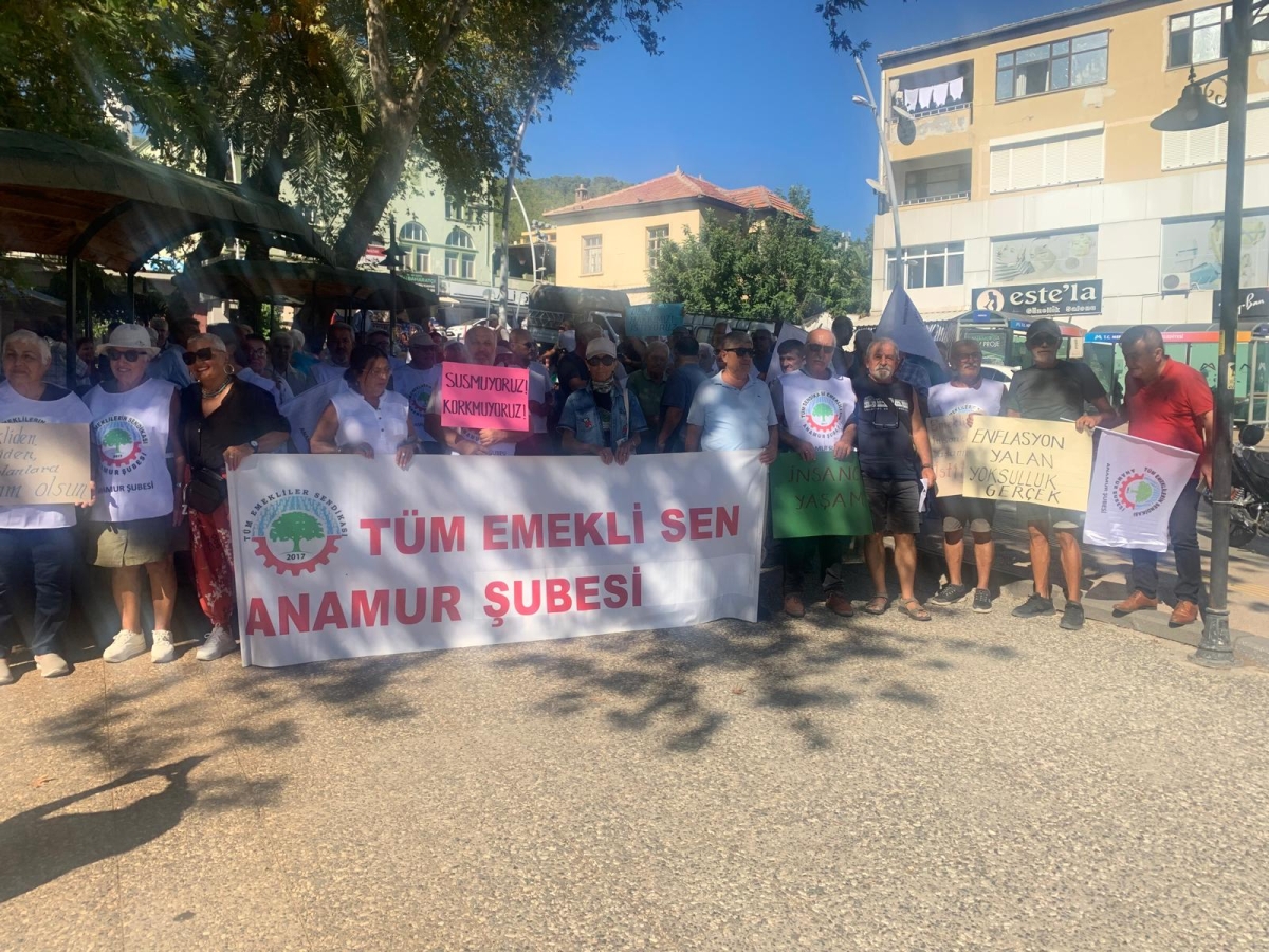 Tüm Emeklilerin Sendikası Anamur Şubesi'nden Anayasa Mahkemesi'ne Çağrı Basın Açıklaması..