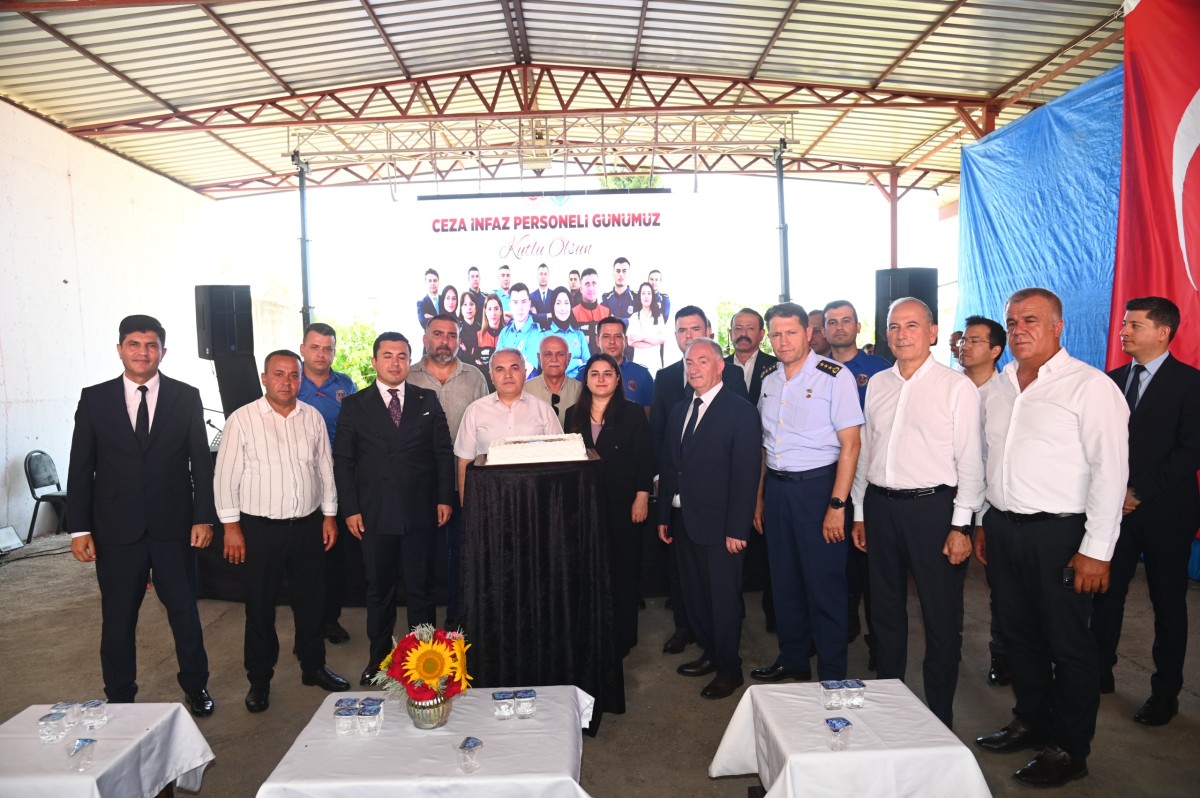 Anamur’da Ceza İnfaz Kurumu Personeli Günü kutlandı..