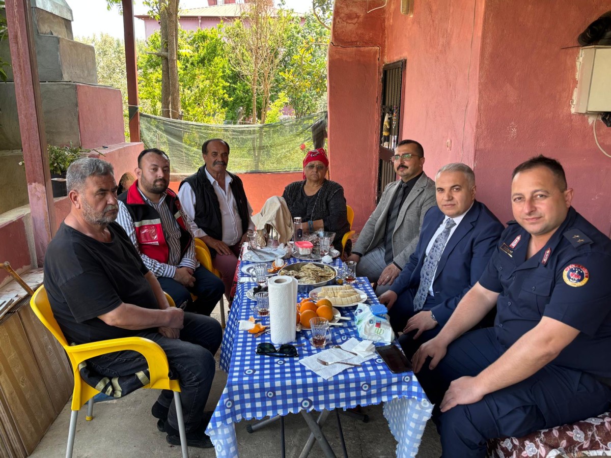 Anamur Kaymakamı Kemal Duru’dan Şehit Ailelerine Ziyaret